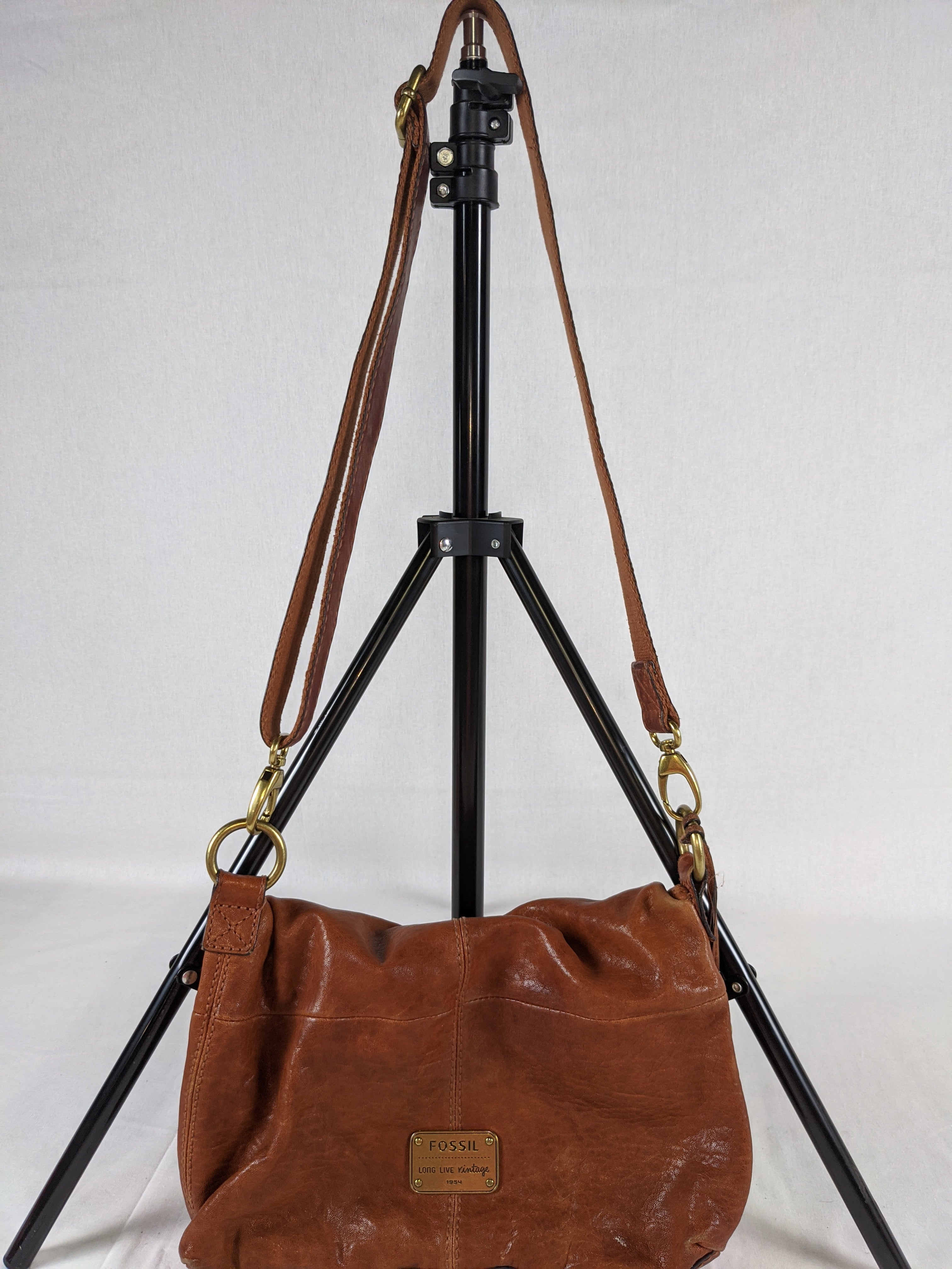 Fossil Brown Leather Foldover Crossbody (6925913555127)